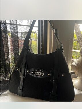 Gucci Black Shoulder Hobo with Logo Plaque
